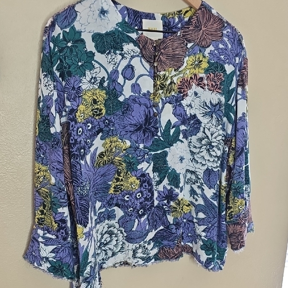 Maeve Anthropologie Whimsical Floral Henley Boho Raw Hem Oversized Top Large - Picture 7 of 13